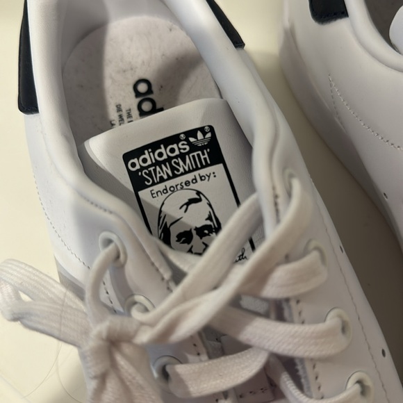 NWOT Adidas Men’s Stan Smith All Leather 10.5 - Picture 2 of 5